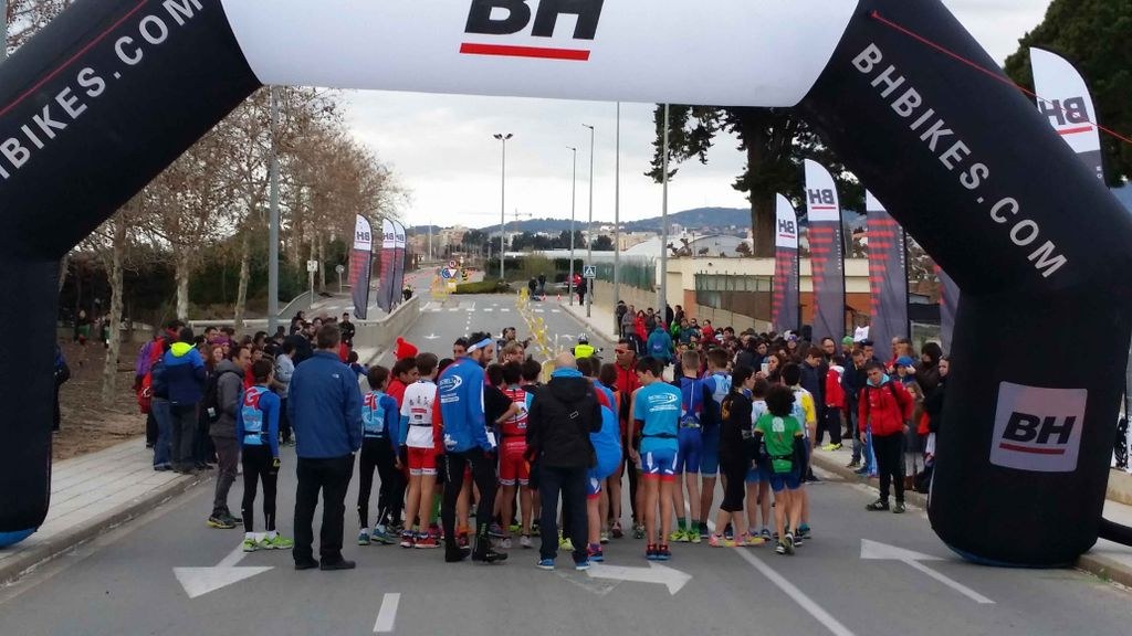  Éxit de participació al I duatló infantil Trikids Santa Susanna          .