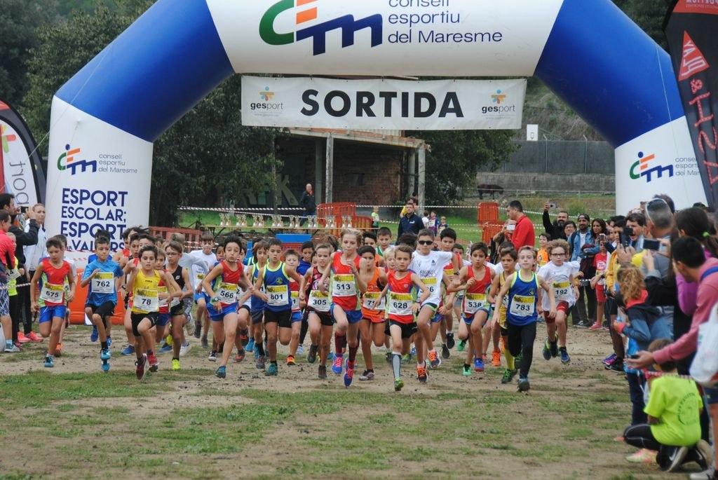  Rècord de participants al XIX Cros de Santa Susanna         .
