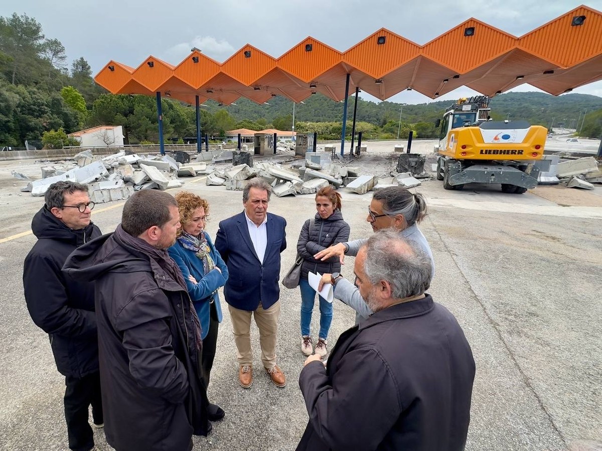 Campolier demana que Santa Susanna es pugui beneficiar del parc solar que s'implantarà a l'antic peatge de l'autopista.