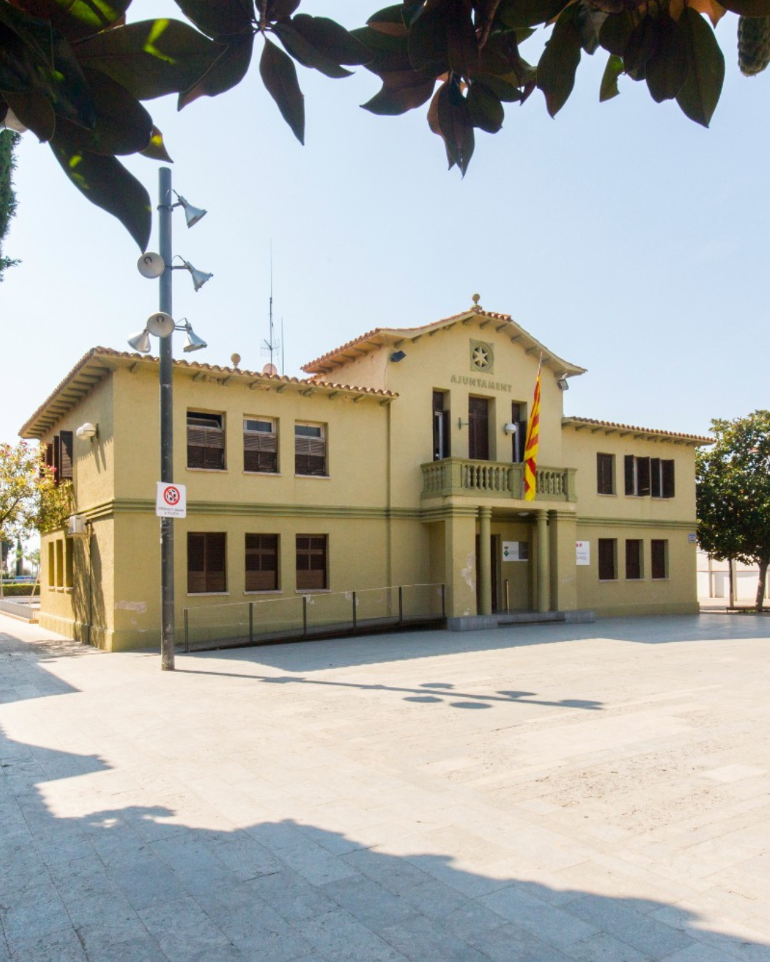 Comença la rehabilitació de l’Ajuntament per millorar-ne el confort de l’edifici i d’adaptar-lo als estàndards d’eficiència energètica.
