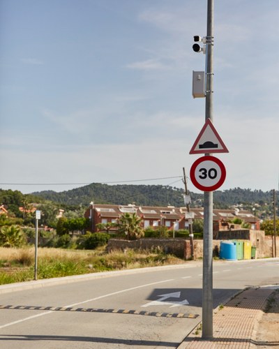 cam3.jpg
