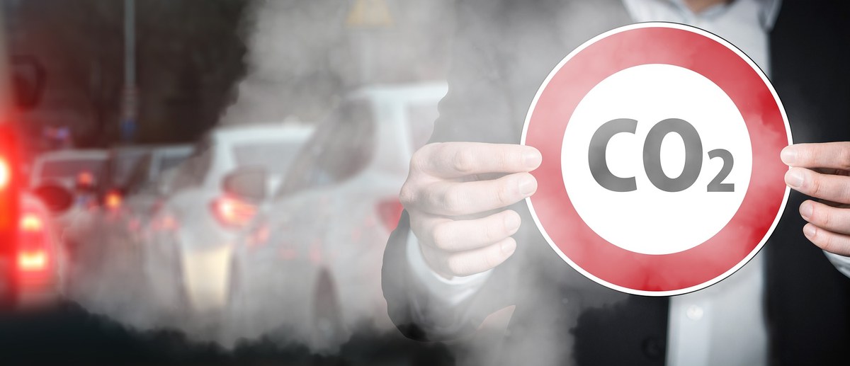 La Generalitat implanta un impost sobre les emissions de CO2 dels vehicles.