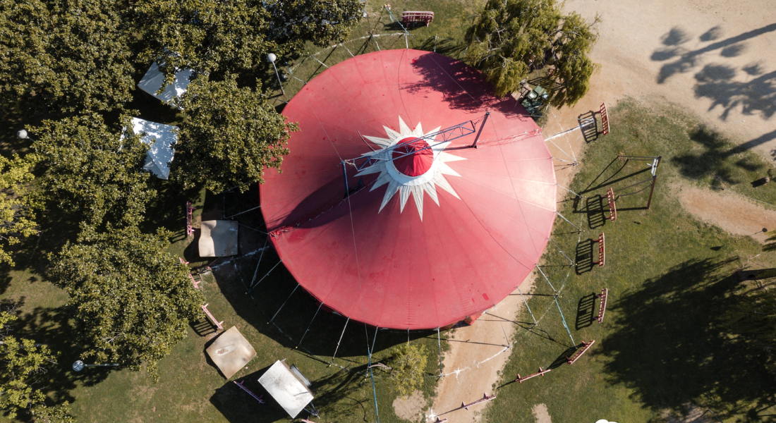 La primera edició del festival de circ de Santa Susanna reuneix a més de 2000 espectadors.