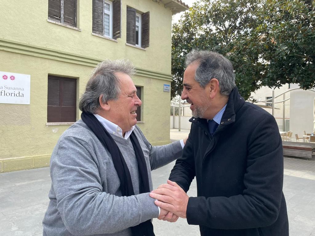 L'alcalde tracta amb el Govern com compensar els recursos avançats per l'Ajuntament en ensenyament.