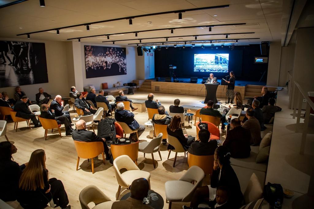Santa Susanna aplega la reunió del comitè executiu de la International Sports Press Association  .