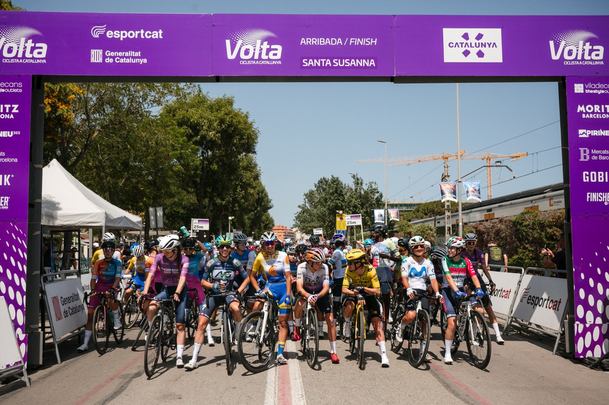 Santa Susanna aprofita la Volta Ciclista a Catalunya femenina per allotjar més d’un miler de persones i per tenir visibilitat als mitjans esportius europeus.