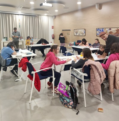 Activitat 'Fanzine' per a joves