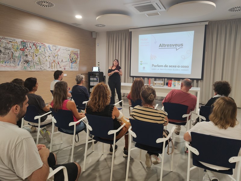 Conferència espai sala d'actes 
