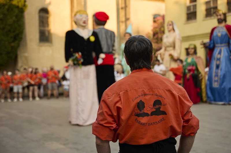La colla de geganters i grallers i Esbart Dansaire de Santa Susanna