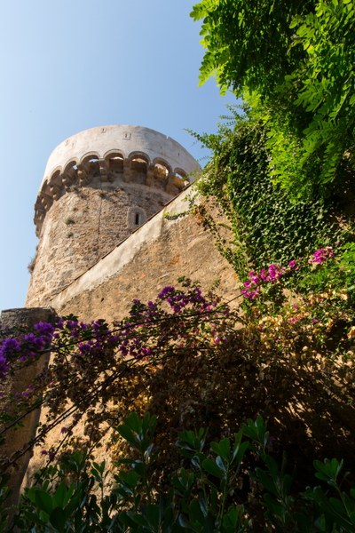 Vista de la Masia de Can Ratés