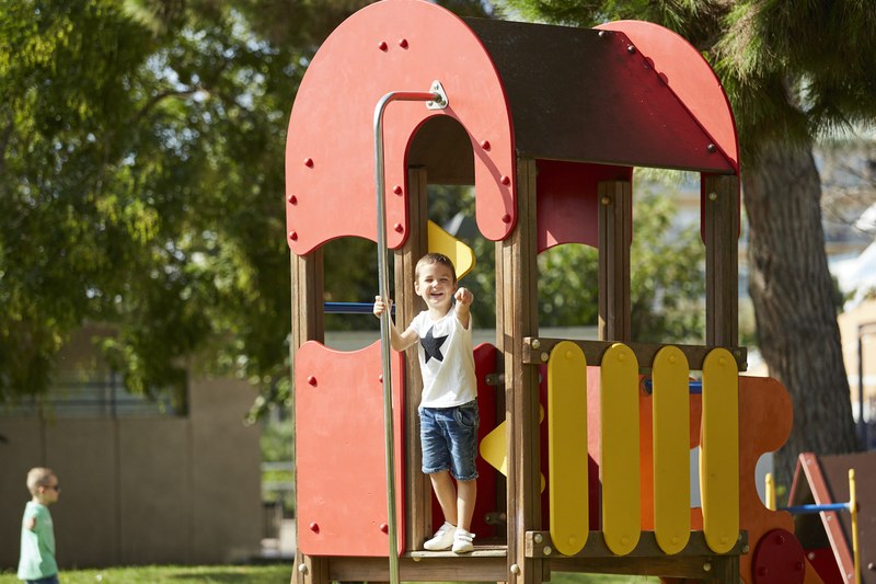 Zona infantil avgda del Mar